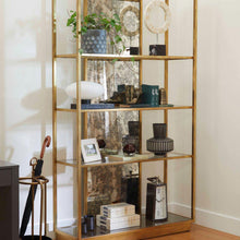 Load image into Gallery viewer, Lantana Table Lamp in living room.
