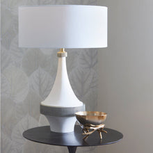 Load image into Gallery viewer, Saratoga Table Lamp in Detail.
