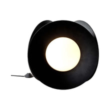 Load image into Gallery viewer, Armen LED Table Lamp in Detail.

