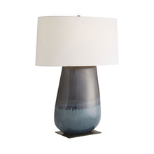 Load image into Gallery viewer, Deagan Table Lamp in Detail.
