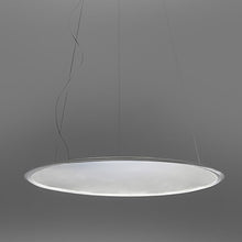 Load image into Gallery viewer, Discovery LED Suspension Light in Detail.
