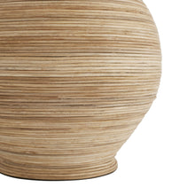 Load image into Gallery viewer, Donna Table Lamp in Detail.
