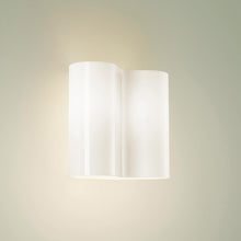 Load image into Gallery viewer, Double 07 Wall Light in living room.
