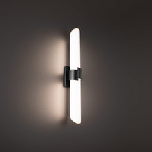 Load image into Gallery viewer, Fallon LED Bath Wall Light in Detail.
