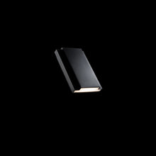 Load image into Gallery viewer, Layne LED Wall Light in Detail.
