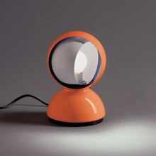 Load image into Gallery viewer, Eclisse Table Lamp in Detail.
