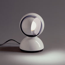 Load image into Gallery viewer, Eclisse Table Lamp in Detail.
