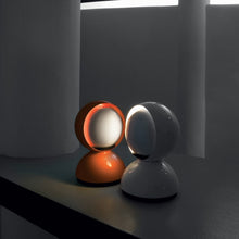 Load image into Gallery viewer, Eclisse Table Lamp in Detail.
