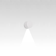 Load image into Gallery viewer, Effetto Round Outdoor LED Wall Light in White Ral9002/4.6W/1 Beam Wide Flood.
