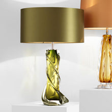 Load image into Gallery viewer, Carnegie Table Lamp in Detail.

