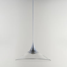 Load image into Gallery viewer, Cono LED Linear Pendant Light in Detail.
