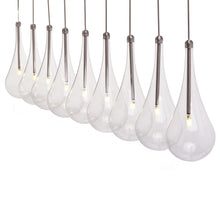 Load image into Gallery viewer, Larmes Linear Pendant Light in Detail.
