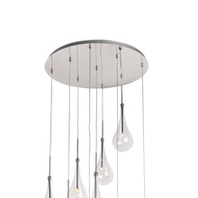 Load image into Gallery viewer, Larmes Round Linear Pendant Light in Detail.
