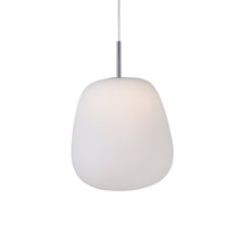 Load image into Gallery viewer, Puffs Pendant Light in Detail.
