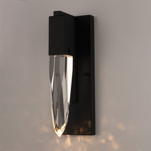 Load image into Gallery viewer, Quartz LED Bath Wall Light in Detail.
