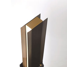 Load image into Gallery viewer, Admiral 1-Light Outdoor LED Wall Light in Detail.
