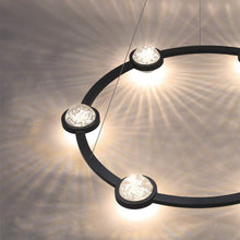 Load image into Gallery viewer, Circolo LED Ring Chandelier in Detail.

