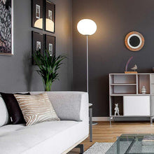 Load image into Gallery viewer, Glo-Ball F Floor Lamp In Room
