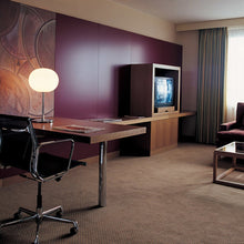 Load image into Gallery viewer, Glo-Ball T1 Table Lamp In Hotel
