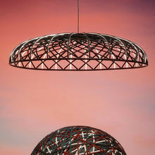 Load image into Gallery viewer, Skynest LED Pendant Light in Detail.
