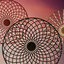 Load image into Gallery viewer, Skynest LED Pendant Light in Detail.

