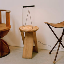Load image into Gallery viewer, To-Tie LED Table Lamp in Detail.
