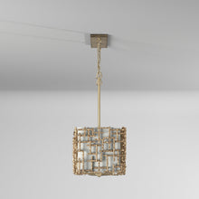 Load image into Gallery viewer, Farrah Linear Pendant Light in Detail.
