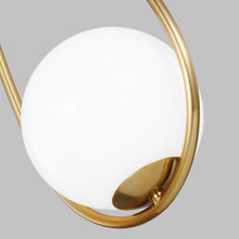 Load image into Gallery viewer, Galassia Pendant Light in Detail.
