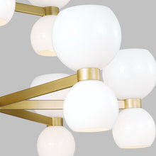 Load image into Gallery viewer, Londyn Chandelier in Detail.
