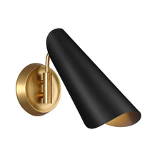 Load image into Gallery viewer, Tresa 1-Light Wall Light in Detail.
