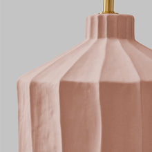 Load image into Gallery viewer, Veneto LED Table Lamp in Detail.

