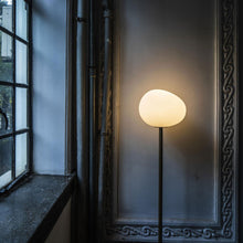 Load image into Gallery viewer, Gregg Floor Lamp in living room.

