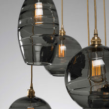 Load image into Gallery viewer, Misto Multi Light Pendant Light in Detail.
