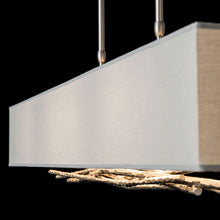 Load image into Gallery viewer, Brindille Pendant Light in Detail.
