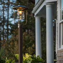 Load image into Gallery viewer, Erlenmeyer Outdoor Post Light Outside Area.

