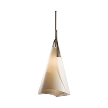 Load image into Gallery viewer, Mobius Tall Pendant Light.
