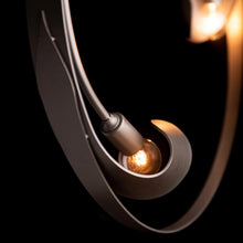 Load image into Gallery viewer, Orion Pendant Light in Detail.
