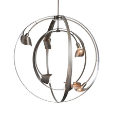 Load image into Gallery viewer, Orion Triple Pendant Light in Detail.
