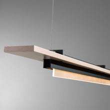 Load image into Gallery viewer, Plank 139920 LED Pendant Light in Detail.

