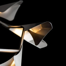 Load image into Gallery viewer, Plume LED Linear Pendant Light in Detail.
