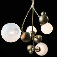 Load image into Gallery viewer, Sprig Pendant Light in Detail.
