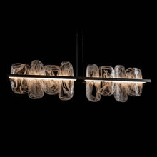 Load image into Gallery viewer, Vitre Linear LED Pendant Light in Detail.
