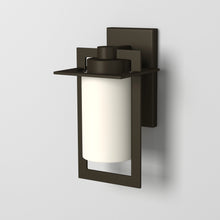 Load image into Gallery viewer, Colfax Outdoor Wall Light in Detail.
