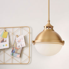 Load image into Gallery viewer, Fletcher Pendant Light in living room.

