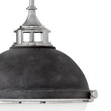 Load image into Gallery viewer, Fletcher Pendant Light in Detail.

