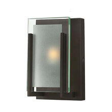 Load image into Gallery viewer, Latitude Bath Wall Light in Oil Rubbed Bronze (1-Light).
