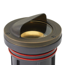 Load image into Gallery viewer, LED Shield Top Well Light in Detail.

