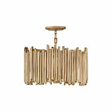 Load image into Gallery viewer, Roca Pendant Light in Detail.
