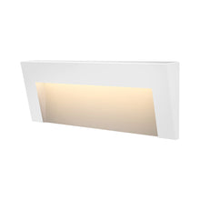 Load image into Gallery viewer, Taper LED Deck Light in Detail.
