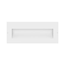 Load image into Gallery viewer, Taper LED Step Light in Detail.
